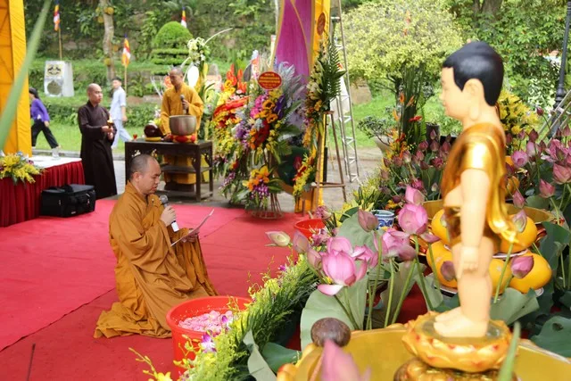 Bắc Ninh: Chùa Phật Tích kính mừng Đại lễ Phật đản PL 2560 – DL 2016