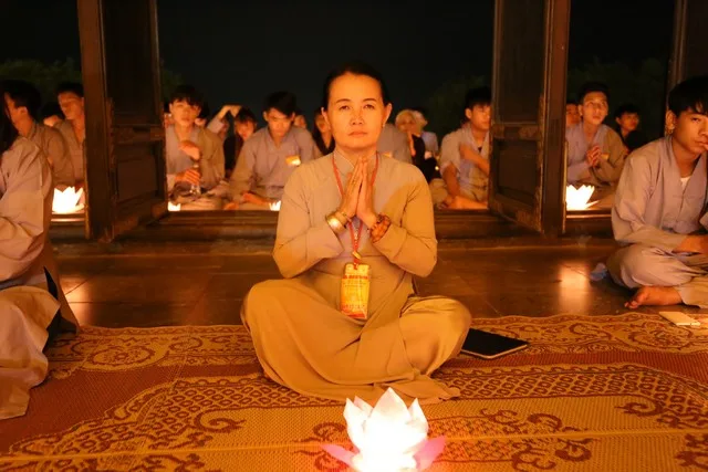 Ninh Bình: Đêm hội hoa đăng cầu Quốc thái Dân an tại chùa Bái Đính