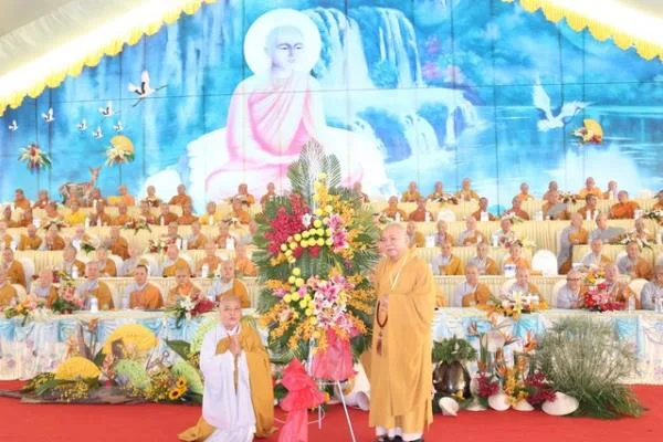Bình Dương: Hòa thượng Chủ tịch chứng minh Đại lễ Tưởng niệm Đức Thánh tổ Ni