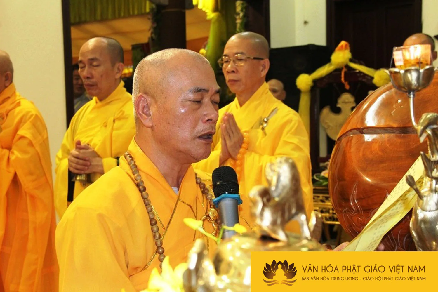 Lễ truy niệm, cung tống kim quan HT.Thích Chơn Thiện nhập bảo tháp