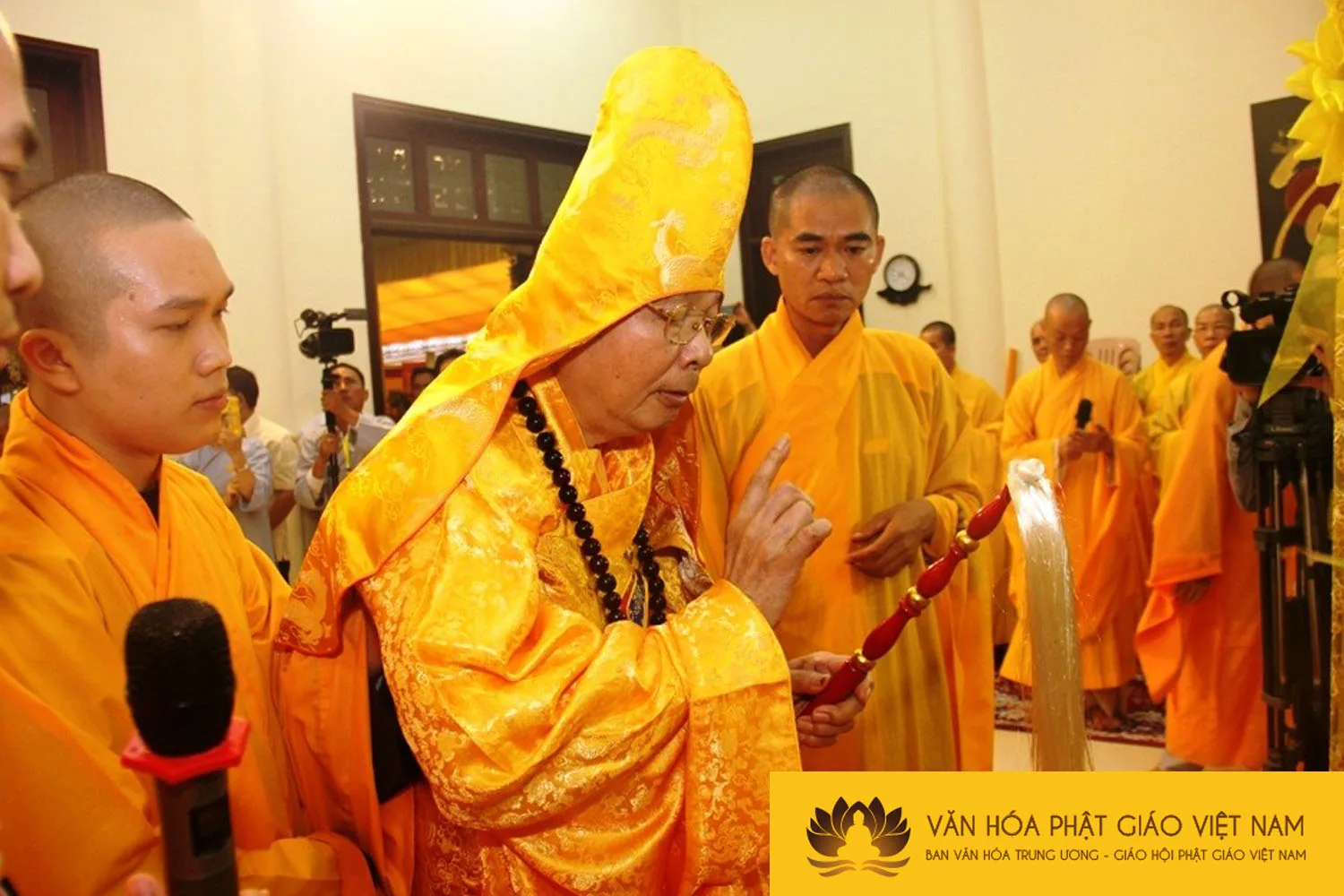 Lễ truy niệm, cung tống kim quan HT.Thích Chơn Thiện nhập bảo tháp
