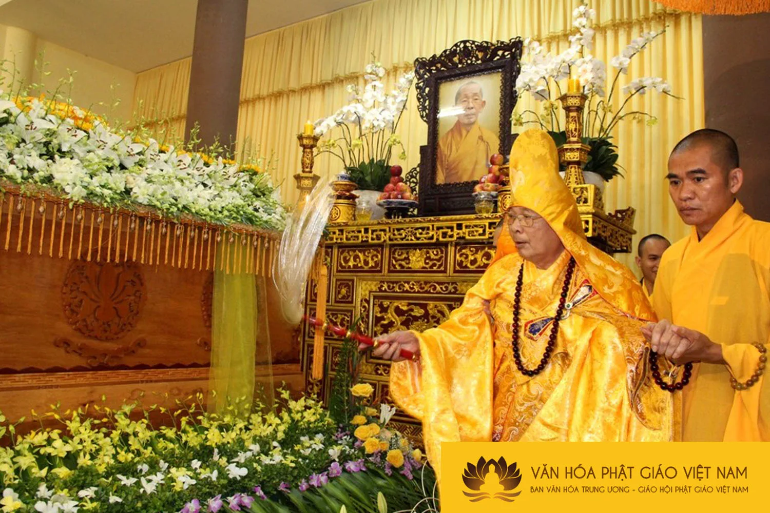 Lễ truy niệm, cung tống kim quan HT.Thích Chơn Thiện nhập bảo tháp