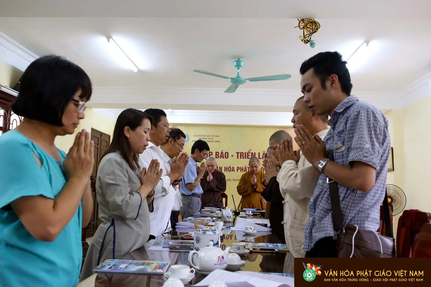 Họp triển khai kế hoạch - tổ chức triển lãm hội thảo những thành tựu 35 năm thành lập Giáo Hội Phật Giáo Việt Nam.