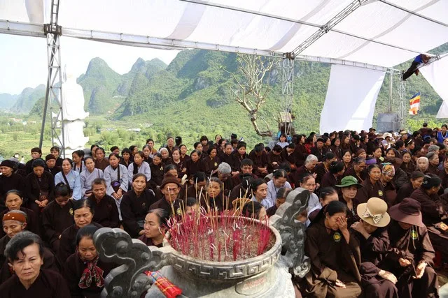 Phật tích - Đại lễ cầu siêu tưởng niệm Anh linh các anh hùng Liệt sỹ