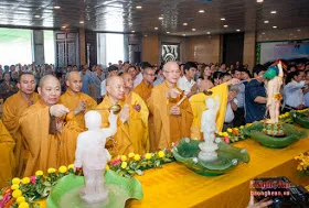 Lễ hội Phật giáo Hương Sen xứ Nghệ