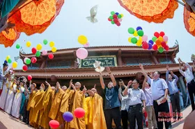 Lễ hội Phật giáo Hương Sen xứ Nghệ