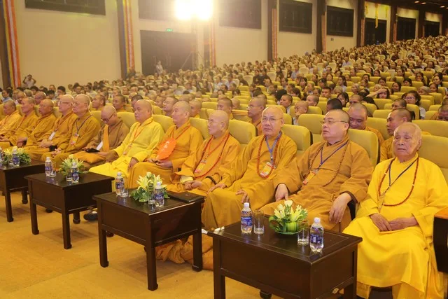 Ninh Bình: Khai giảng khóa tập huấn, khóa tu cho trên 5.000 Phật tử tại chùa Bái Đính