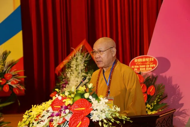 HT.Thích Quảng Tùng tuyên đọc Thông điệp Đại lễ kỷ niệm 35 năm thành lập GHPGVN.