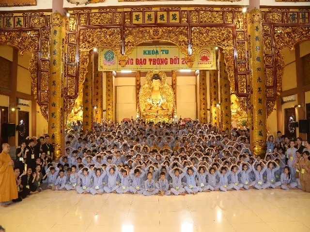 Hà Nội: Chùa Yên Phú tổ chức khóa tu mùa hè "Sáng Đạo Trong Đời" 2017
