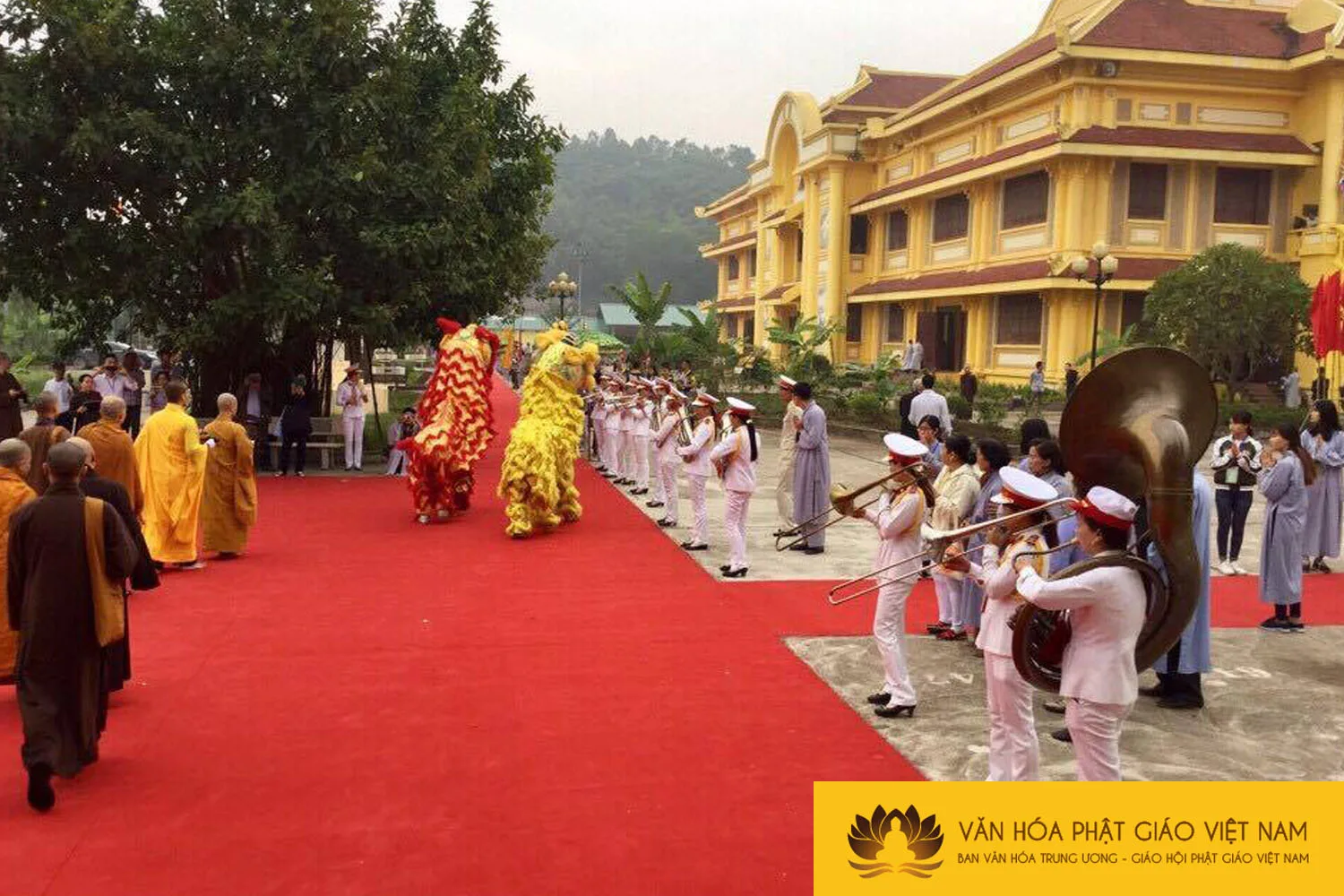 Phật giáo Việt Nam tưng bừng kỷ niệm 35 năm thành lập Giáo hội Phật giáo Việt Nam (7/11/1981 - 7/11/2016)
