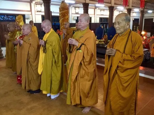 Lễ nhập kim quan Hoà thượng Thích Thiện Bình