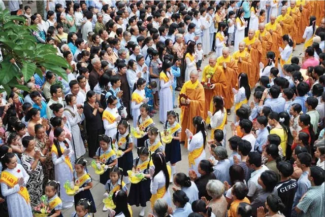 Việc làm mỗi ngày của tín đồ Phật giáo
