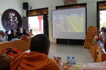 Tọa đàm lấy ý kiến về thống nhất pháp phục