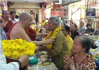 Chùa Phổ Minh chúc thọ Phật tử cao niên