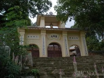 Phát huy giá trị di tích chùa cổ bằng du lịch