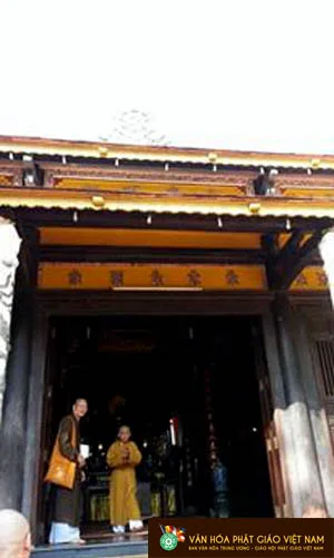 Ban Văn hóa trung ương Giáo hội Phật giáo Việt Nam đã đi tham quan và khảo sát một số điểm chùa trong thành phố Huế