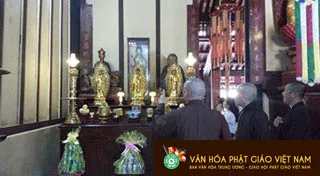 Ban Văn hóa trung ương Giáo hội Phật giáo Việt Nam đã đi tham quan và khảo sát một số điểm chùa trong thành phố Huế