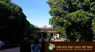 Ban Văn hóa trung ương Giáo hội Phật giáo Việt Nam đã đi tham quan và khảo sát một số điểm chùa trong thành phố Huế