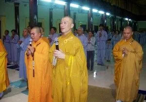 Đôi nét về y phục của Phật giáo Việt Nam