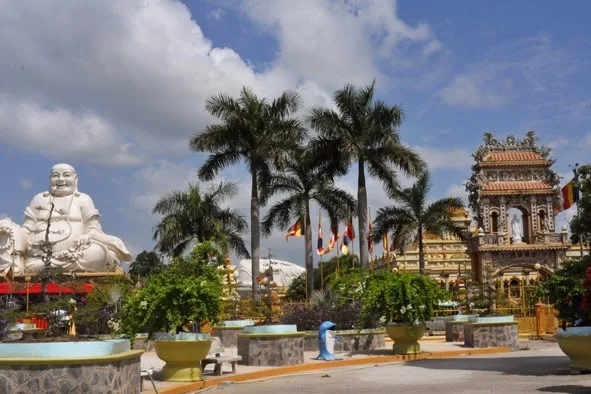 Chùa Vĩnh Tràng (Vĩnh Tràng tự) Mỹ Tho - Tiền Giang.