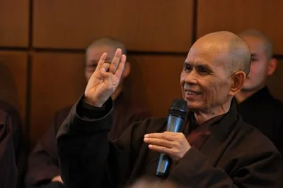 BÁT CHÁNH ĐẠO - Lời Nói Đầu