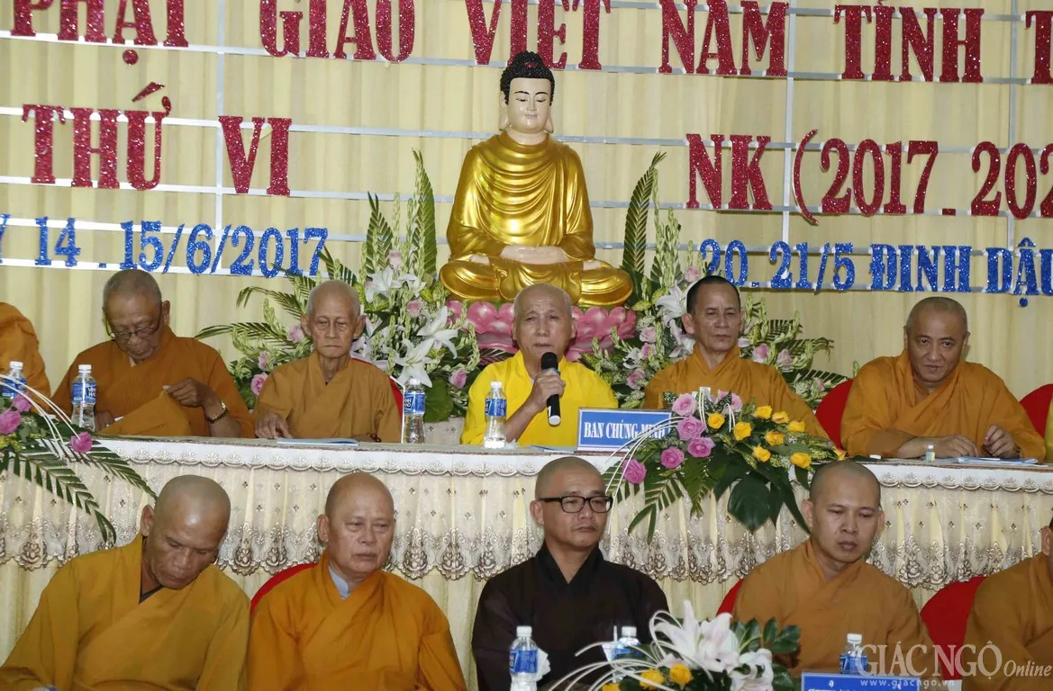 HT.Thích Thông Nghiêm đúc kết phiên trù bị