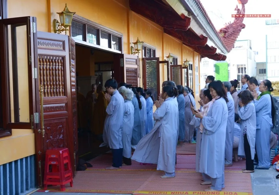 Phật răn dậy: Có 3 điều nhất định phải làm, đừng để mất đi rồi mới hối hận