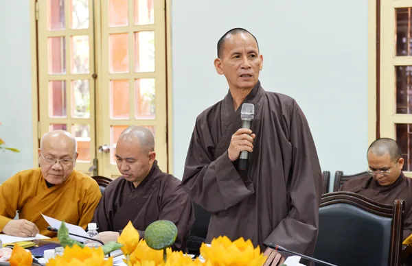 TT.Thích Thiện Thống phát biểu