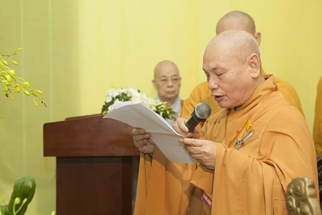 HT.Thích Thiện Nhơn đọc văn tưởng niệm của T.Ư