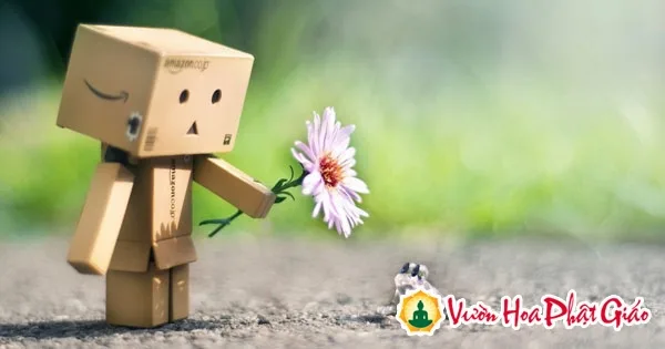 Ngẫm về Vu Lan: Sống chậm lại để yêu thương nhiều hơn