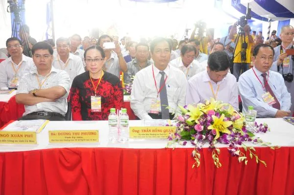 Đại diện Chính quyền tham dự