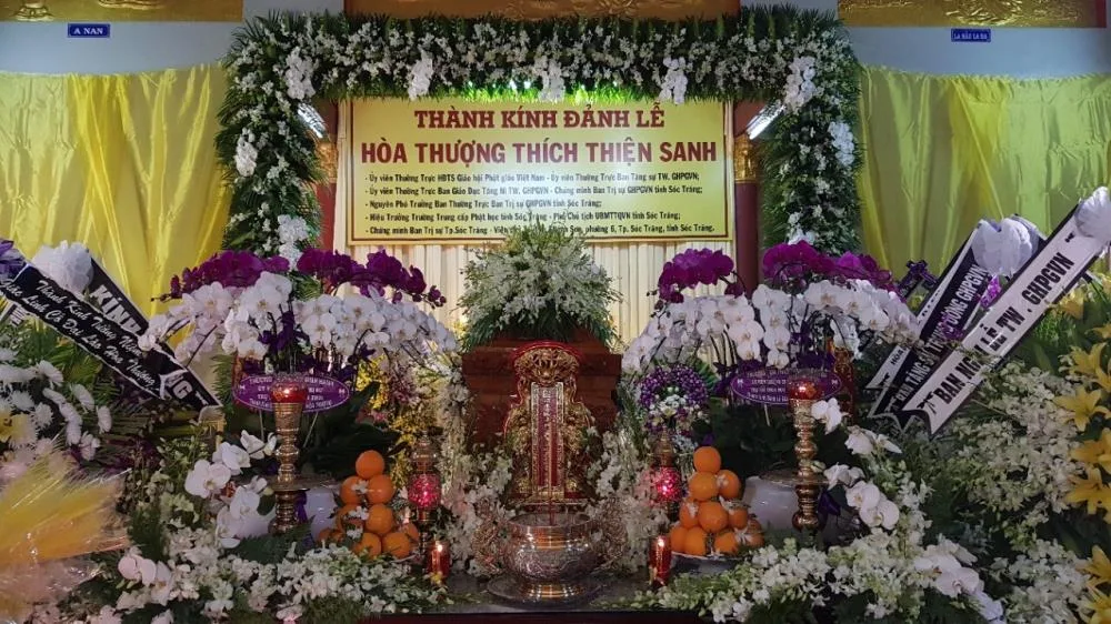 Sóc Trăng: Trung ương Giáo hội viếng tang Đại lão HT. Thích Thiện Sanh