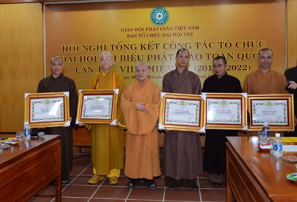TƯGH tổng kết công tác tổ chức Đại hội VIII