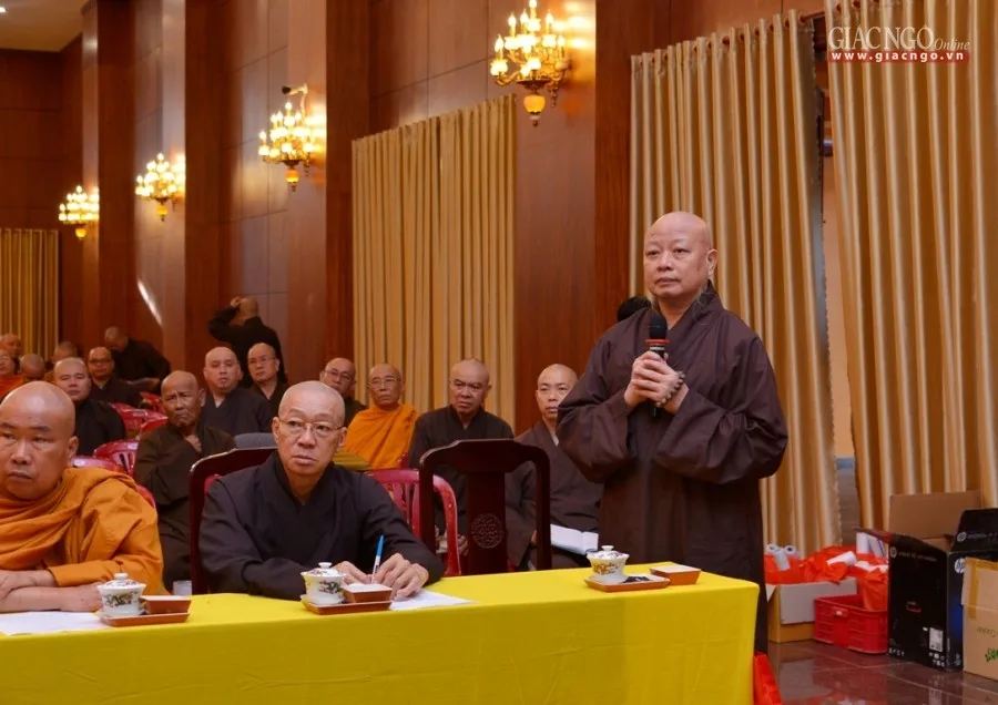 TT.Thích Lệ Trang góp ý về công tác nghi lễ