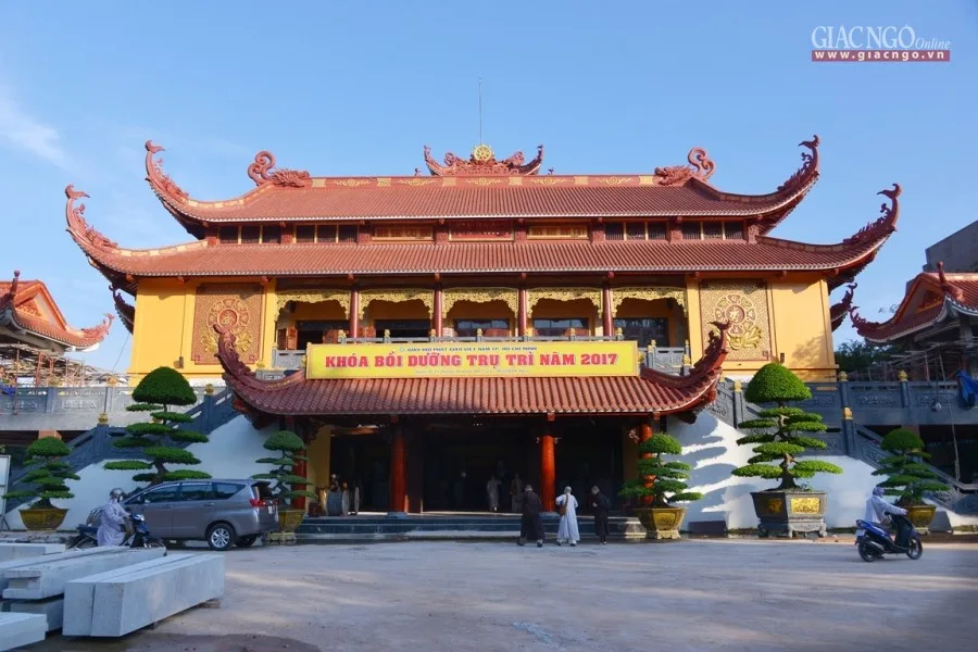 Từ ngày 28-10-2017, Trụ sở - Văn phòng BTS GHPGVN TP.HCM đặt tại Việt Nam Quốc Tự