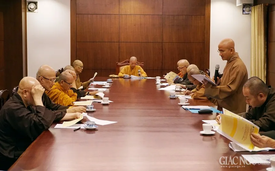 Chư tôn đức Phật giáo TP.HCM họp bàn Phật sự
