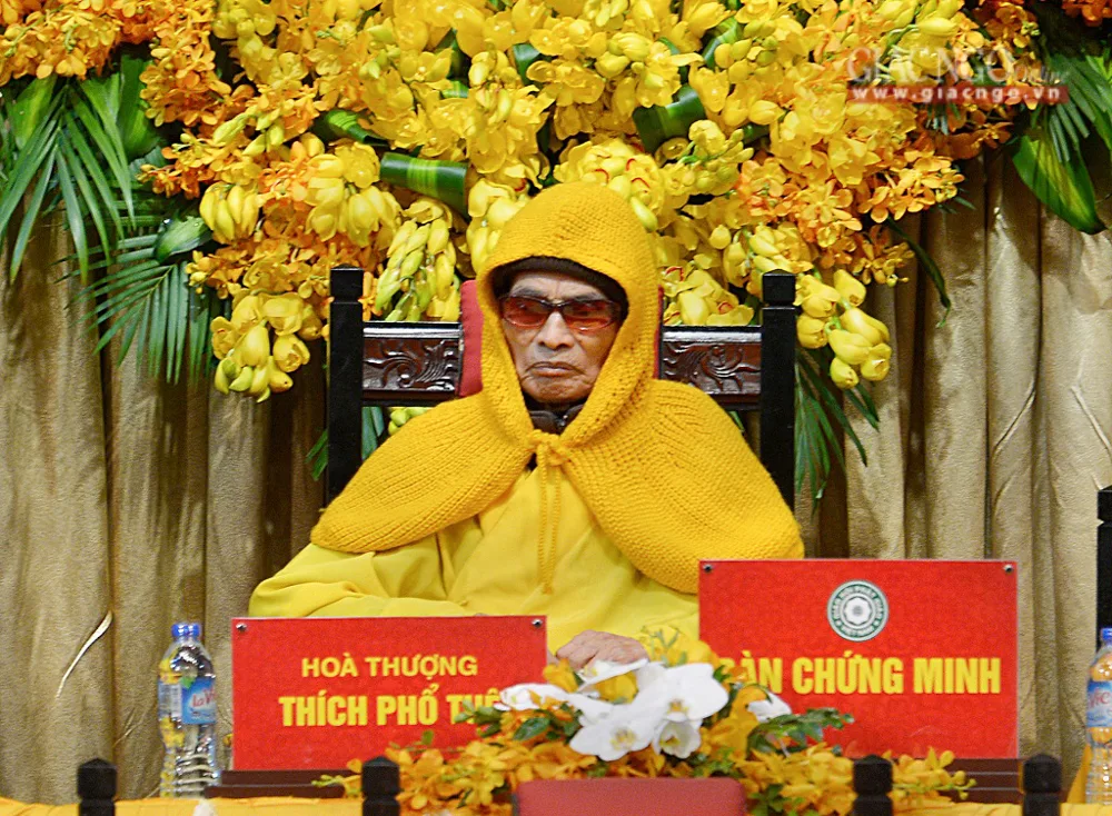 Đức Pháp chủ GHPGVN: "Phải đặt lợi ích chung của Giáo hội & đất nước lên trên"