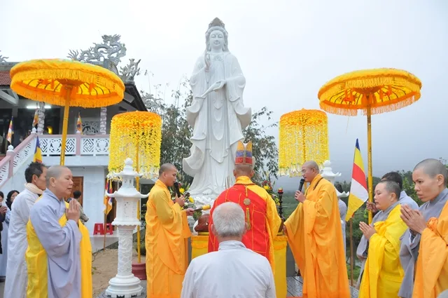 TT-Huế: Hai niệm Phật đường vùng cao A Lưới an vị Phật