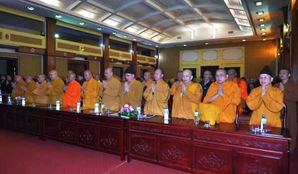 Niệm Phật khai lễ