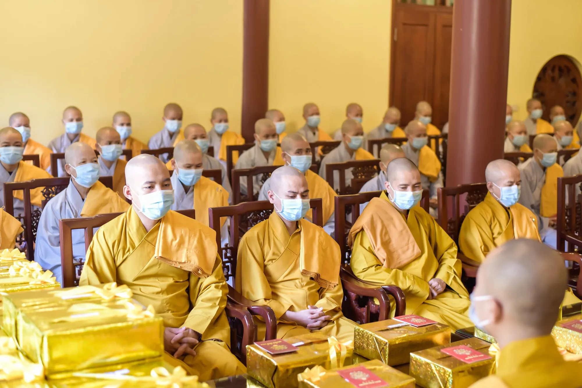 Trường hạ Hưng Khánh tổ chức lễ bế giảng lớp an cư kiết hạ 2020 & lễ dâng Y