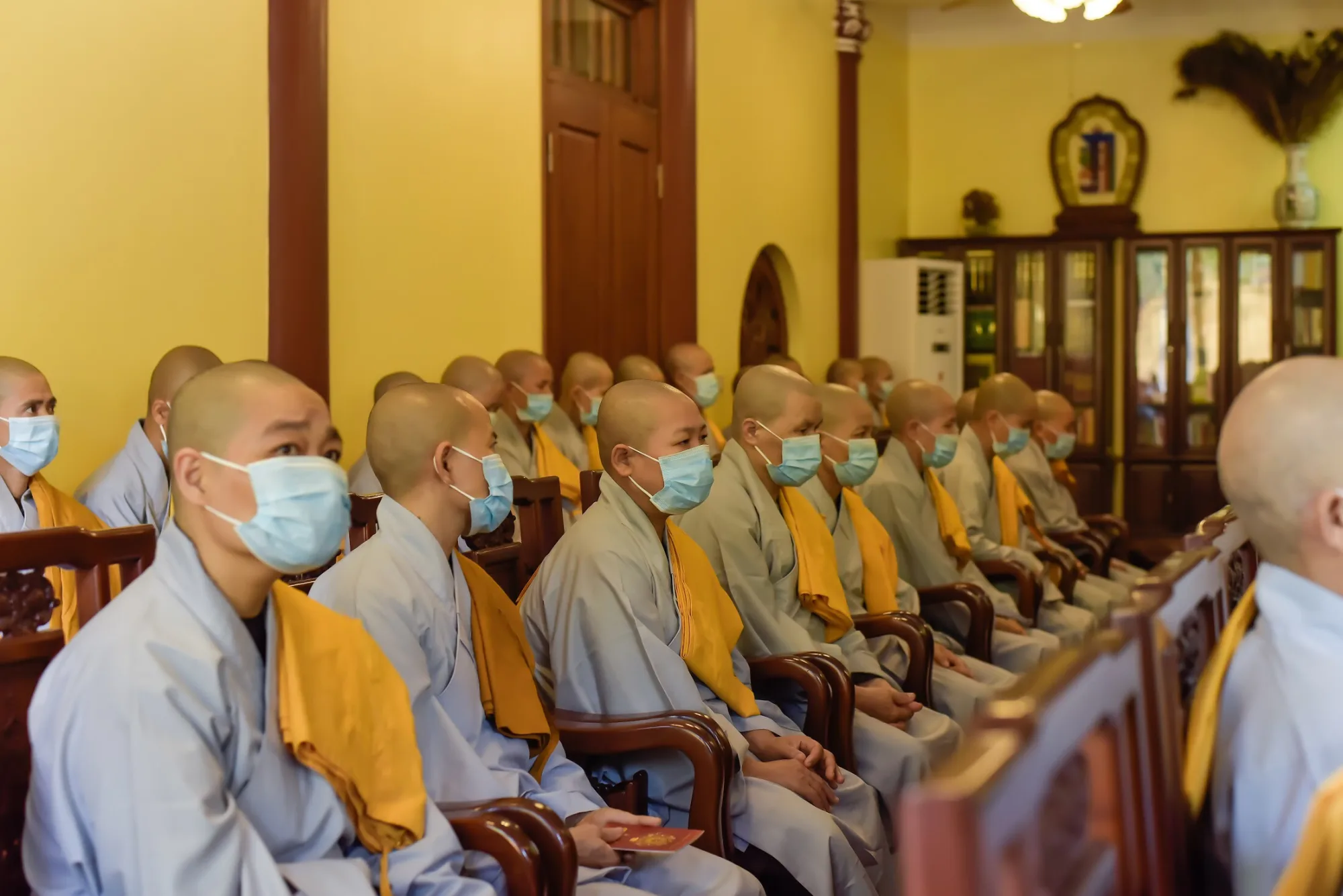 Trường hạ Hưng Khánh tổ chức lễ bế giảng lớp an cư kiết hạ 2020 & lễ dâng Y