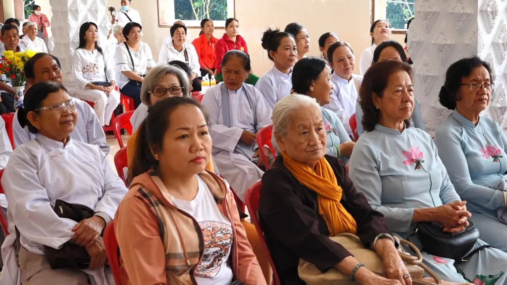 Ban VHTƯ triển khai đề án Pháp phục PGVN "thống nhất trong đa dạng" trong lễ dâng y Kathina tại Học viện Phật giáo Nam tông Khmer