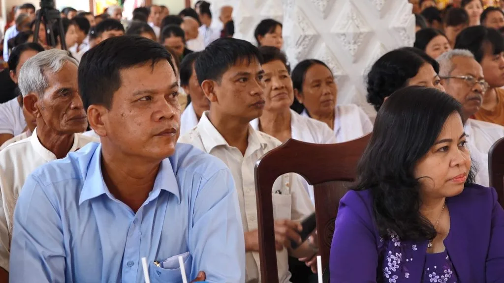 Ban VHTƯ triển khai đề án Pháp phục PGVN "thống nhất trong đa dạng" trong lễ dâng y Kathina tại Học viện Phật giáo Nam tông Khmer