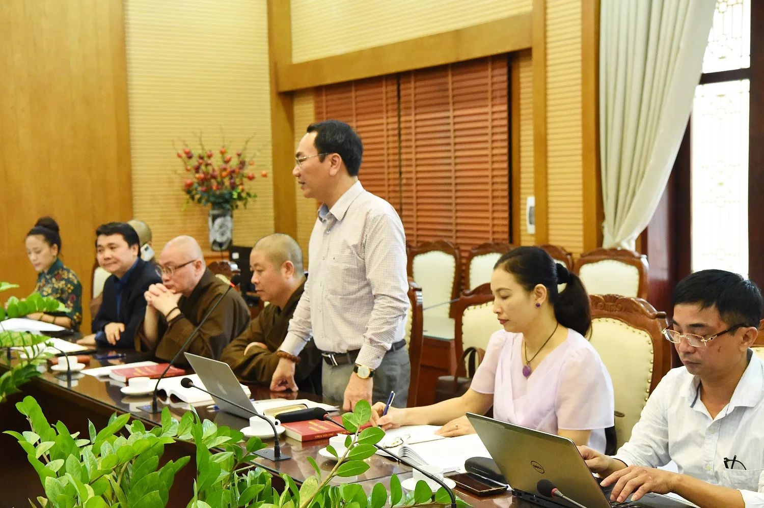 Chuẩn bị Hội thảo khoa học về nhân vật Sư bà Phương Dung và tu bổ, tôn tạo khu lăng mộ