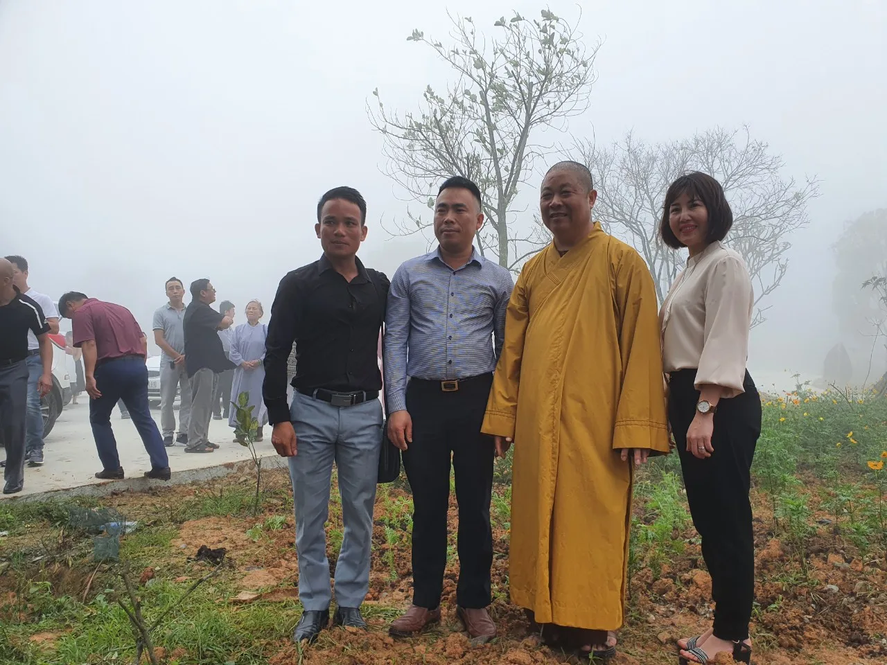 Chương trình 'Chùa Xanh' trồng hơn 1.100 cây xanh trên núi Đại Huệ