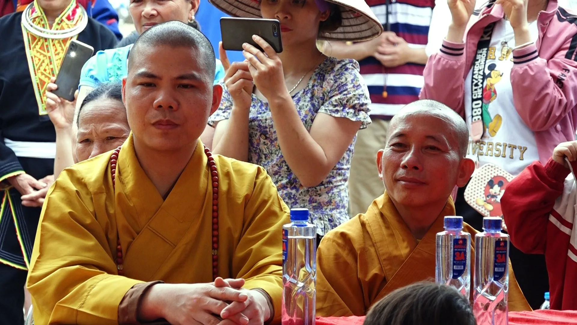 Chư Tôn đức tham gia buổi lễ khánh thành