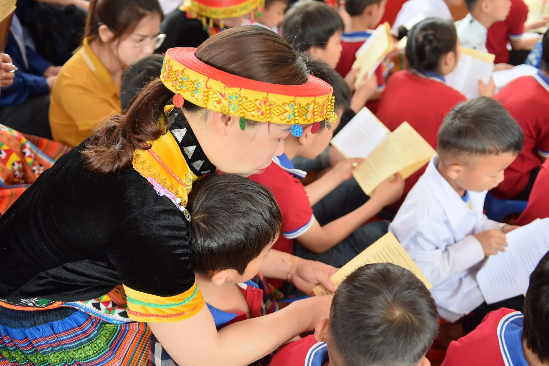LẠNG SƠN: LỄ KHÁNH THÀNH TRƯỜNG PHỔ THÔNG DÂN TỘC BÁN TRÚ TIỂU HỌC 2 – ĐIỂM TRƯỜNG NÀ NIỆC