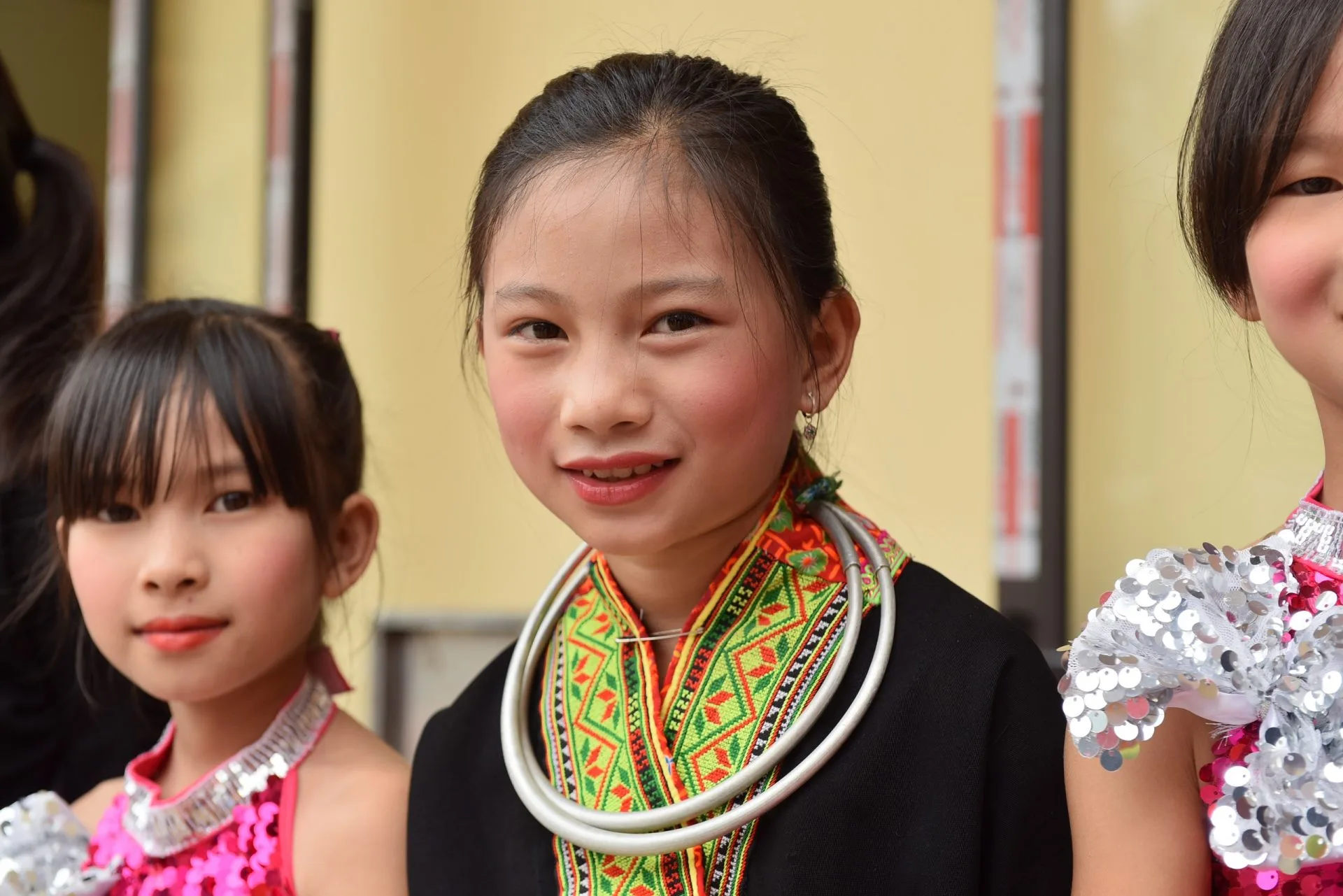 LẠNG SƠN: LỄ KHÁNH THÀNH TRƯỜNG PHỔ THÔNG DÂN TỘC BÁN TRÚ TIỂU HỌC 2 – ĐIỂM TRƯỜNG NÀ NIỆC