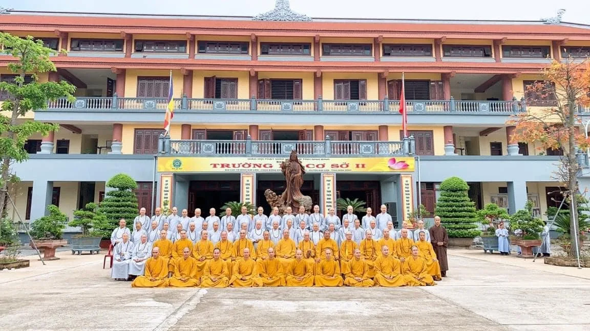 PHÁP PHỤC-NÉT ĐẸP VĂN HÓA CỦA NGƯỜI TU SĨ
