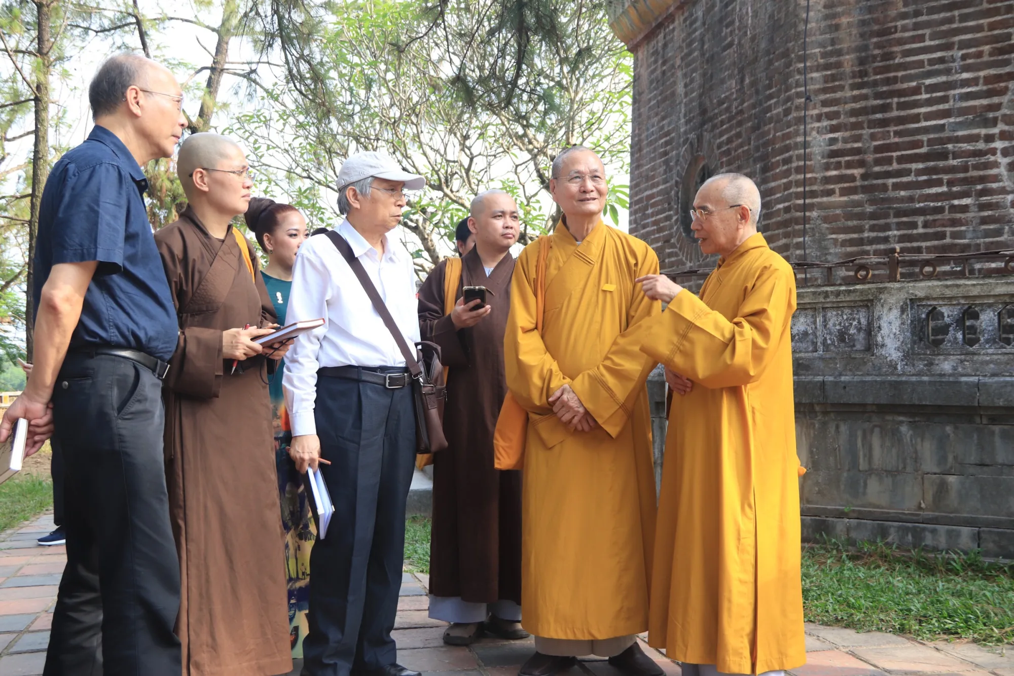 Ban văn hóa Trung ương Khảo sát thực địa tại Huế Đề án Di sản và Kiến trúc